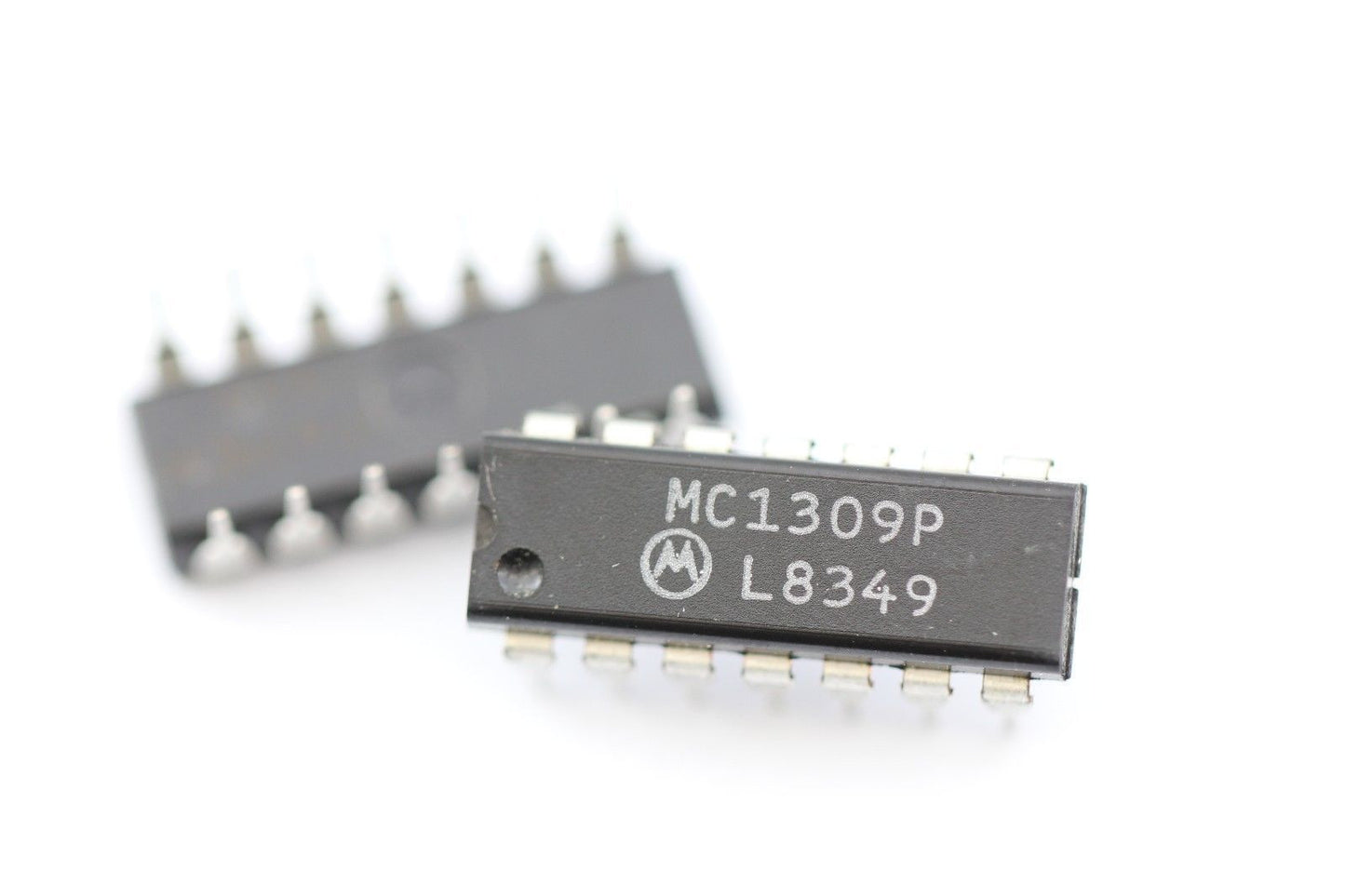 Motorla MC1309P Integrated Circuit Case DIP-14